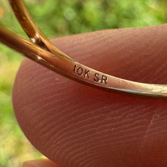 Vintage 10k Gold Angel Ring With Diamond & Black Onyx Stone Size 7.5 Signed SR - Picture 13 of 13